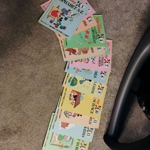 Disney Alphabet A-Z Learning Book with Mickey and Goofy